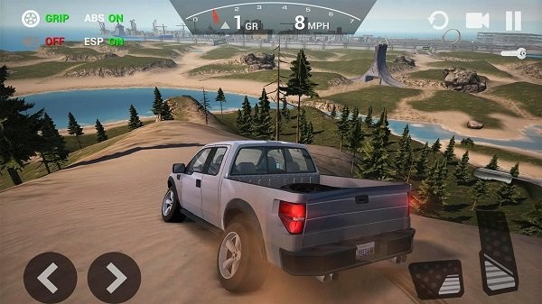 3d城市狂野赛车手机版4.jpg